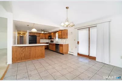 15 Don Mar Court, North Haven, CT 06473 - Photo 8