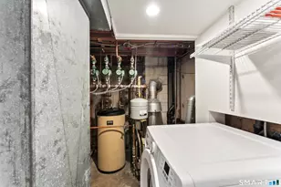 71 Sentinel Hill Rd, Derby, CT 06418 - Photo 32