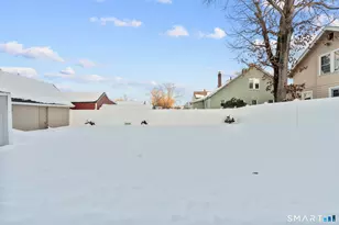 227 Larrabee St, East Hartford, CT 06108 - Photo 38