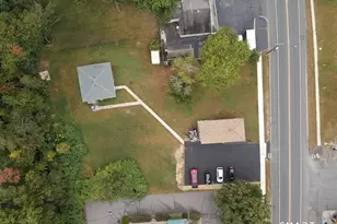 270 East St, Plainville, CT 06062 - Photo 12