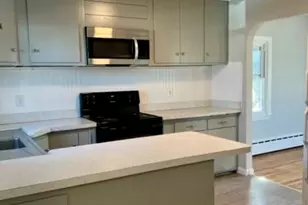 270 East St, Plainville, CT 06062 - Photo 10