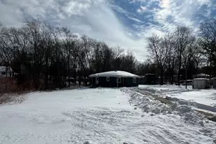 270 East St, Plainville, CT 06062 - Photo 22