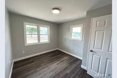 270R East Street, Plainville, CT 06062 - Photo 12