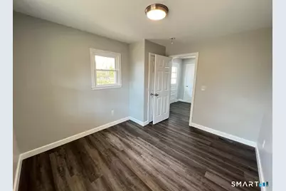 270R East Street, Plainville, CT 06062 - Photo 12