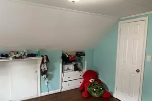 15 Edwards St, Bridgeport, CT 06606 - Photo 4