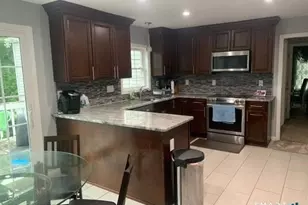 994 Bunker Hill Ave, Waterbury, CT 06708 - Photo 12