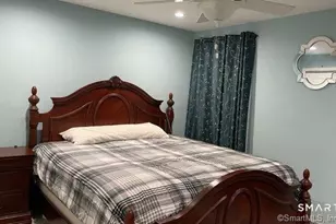 994 Bunker Hill Ave, Waterbury, CT 06708 - Photo 26