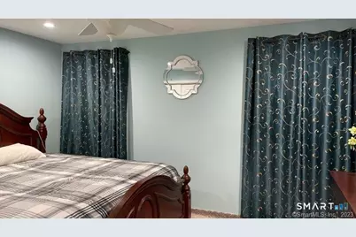 994 Bunker Hill Avenue, Waterbury, CT 06708 - Photo 24
