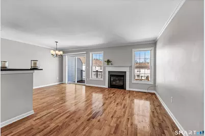 902 Sienna Drive #902, Danbury, CT 06810 - Photo 2