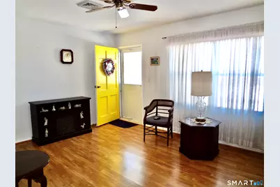 4 Beverly Drive, Ansonia, CT 06401 - Photo 2