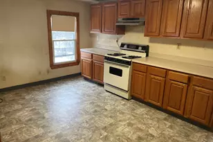 91 Division St, Ansonia, CT 06401 - Photo 14