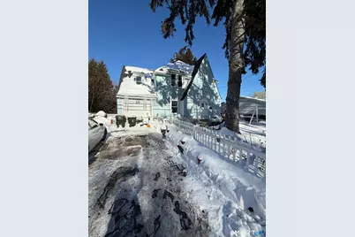 373,377,387 Jefferson Avenue, New London, CT 06320 - Photo 2