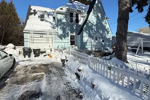 373 377 387 Jefferson Ave, New London, CT 06320 - Photo 2