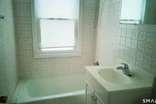 656 Cove Rd, Stamford, CT 06902 - Photo 30