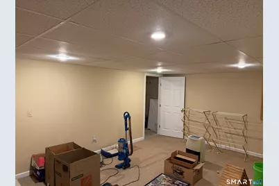 30 Folkstone Road #APT C, East Windsor, CT 06016 - Photo 18