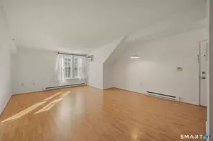 82 Sunset St, Waterford, CT 06385 - Photo 8