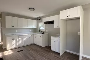 69 Nancy Ln, Naugatuck, CT 06770 - Photo 4