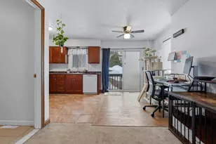 78 Woodland Ridge, Meriden, CT 06450 - Photo 4