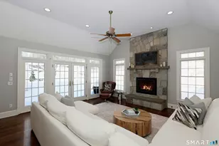 25 Eustis Ln, Ridgefield, CT 06877 - Photo 10