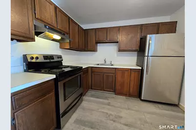 1205 Cromwell Hills Drive #1205, Cromwell, CT 06416 - Photo 2