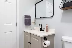 32 Woodland Ct, Meriden, CT 06450 - Photo 14