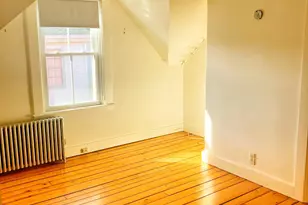 111 Elm St, Stonington, CT 06378 - Photo 12