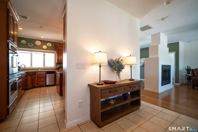 8 Farmview Drive, New Milford, CT 06776 - Photo 4