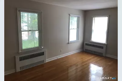 720 Knapps Highway, Fairfield, CT 06825 - Photo 12