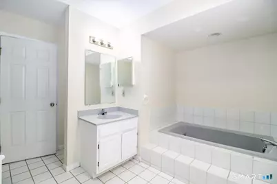 29 Ledgewood Drive #29, Brookfield, CT 06804 - Photo 28