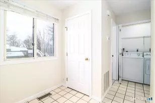 29 Ledgewood Dr, Brookfield, CT 06804 - Photo 16