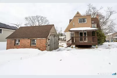 42 Oregon Avenue, East Haven, CT 06512 - Photo 2