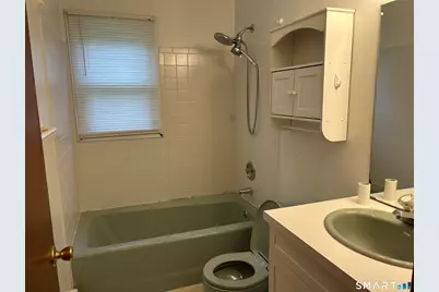 13 Hillside Street, Danbury, CT 06810 - Photo 10