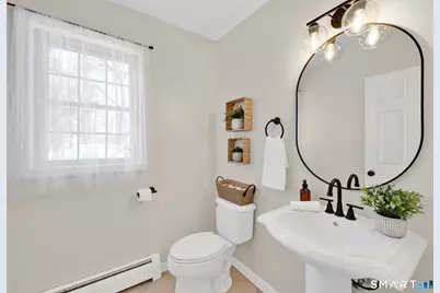 27 April Way, Bloomfield, CT 06002 - Photo 20