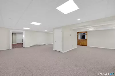 27 April Way, Bloomfield, CT 06002 - Photo 34