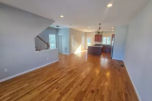 6 Oak Branch Dr, Brookfield, CT 06804 - Photo 4