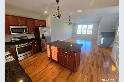 6 Oak Branch Drive #6, Brookfield, CT 06804 - Photo 2