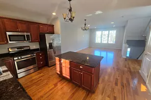 6 Oak Branch Dr, Brookfield, CT 06804 - Photo 2