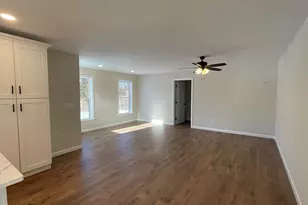 277 Moosup Pond Rd, Plainfield, CT 06354 - Photo 8