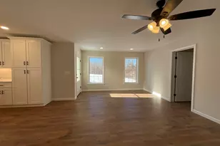 277 Moosup Pond Rd, Plainfield, CT 06354 - Photo 10