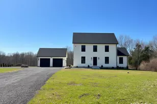 277 Moosup Pond Rd, Plainfield, CT 06354 - Photo 2