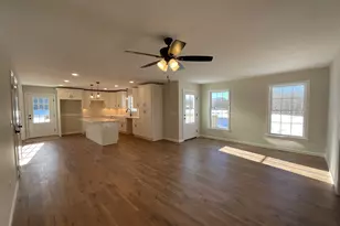 277 Moosup Pond Rd, Plainfield, CT 06354 - Photo 6