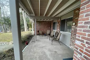 87 Southport Woods Drive, Fairfield, CT 06890 - Photo 16