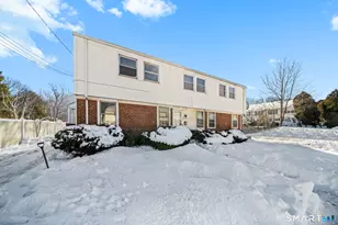 8 New Hampshire Dr, New Britain, CT 06052 - Photo 2