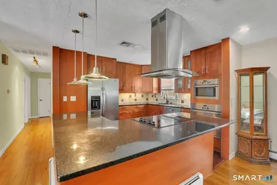 68 Eagle Place, West Haven, CT 06516 - Photo 4