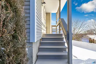 675 Townsend Ave, New Haven, CT 06512 - Photo 1