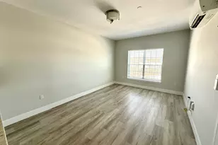 502 Howe Ave, Shelton, CT 06484 - Photo 12