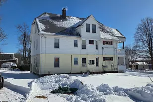 18 Darby St, Bloomfield, CT 06002 - Photo 4