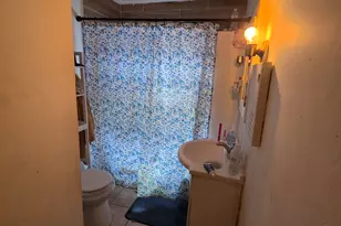 18 Darby St, Bloomfield, CT 06002 - Photo 18