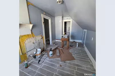 18 Darby Street, Bloomfield, CT 06002 - Photo 10