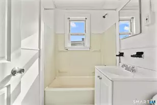 313 High St, New Britain, CT 06051 - Photo 16